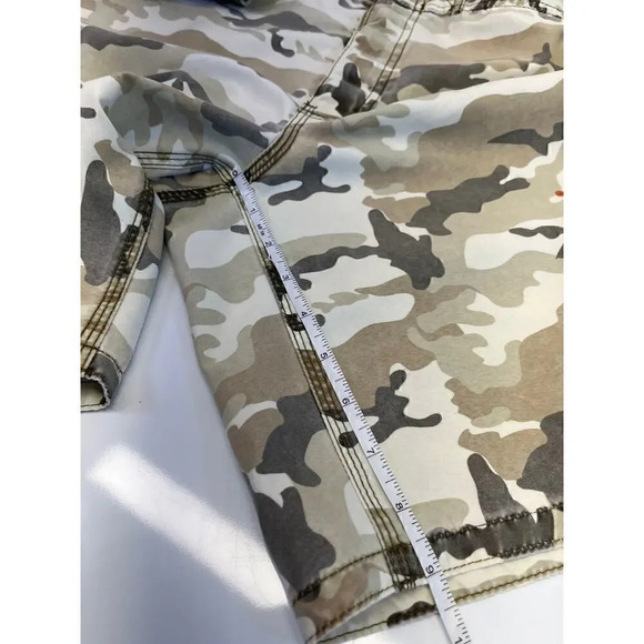 Mossimo Supply Co. Mens Size 34 9 inseam Trunk Shorts  Logo TINY FLAW - Picture 13 of 16